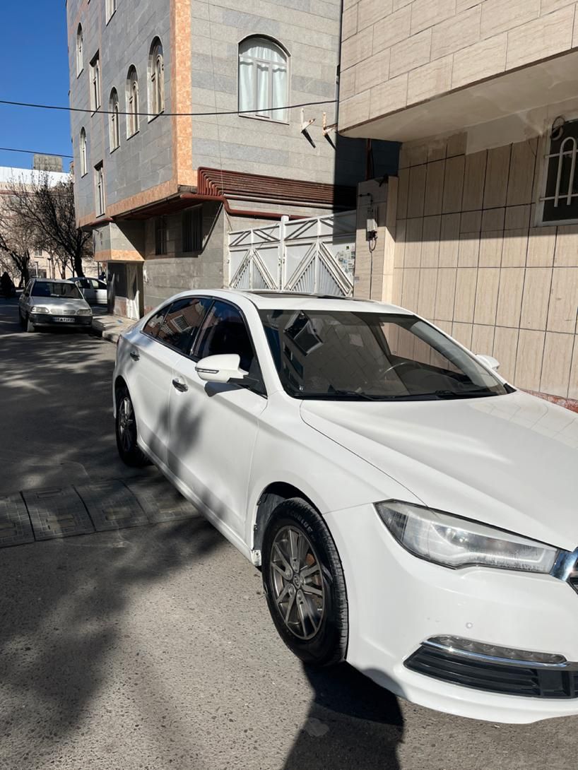 لیفان 820 اتوماتیک - 1395