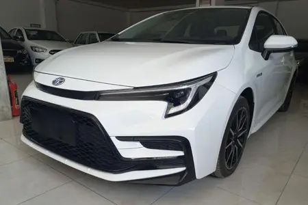 تویوتا لوین E210 فیس‌لیفت هیبرید - 2024