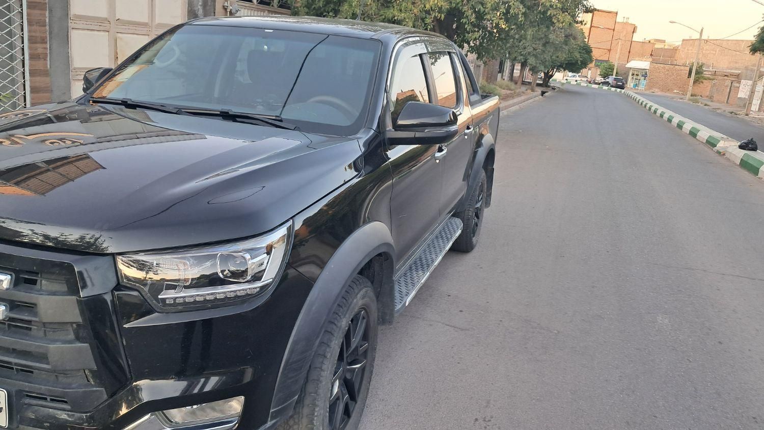 خودرو کی ام سی، T8 آگهی ann_19271342