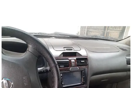 نیسان ماکسیما دنده‌ای - 1383