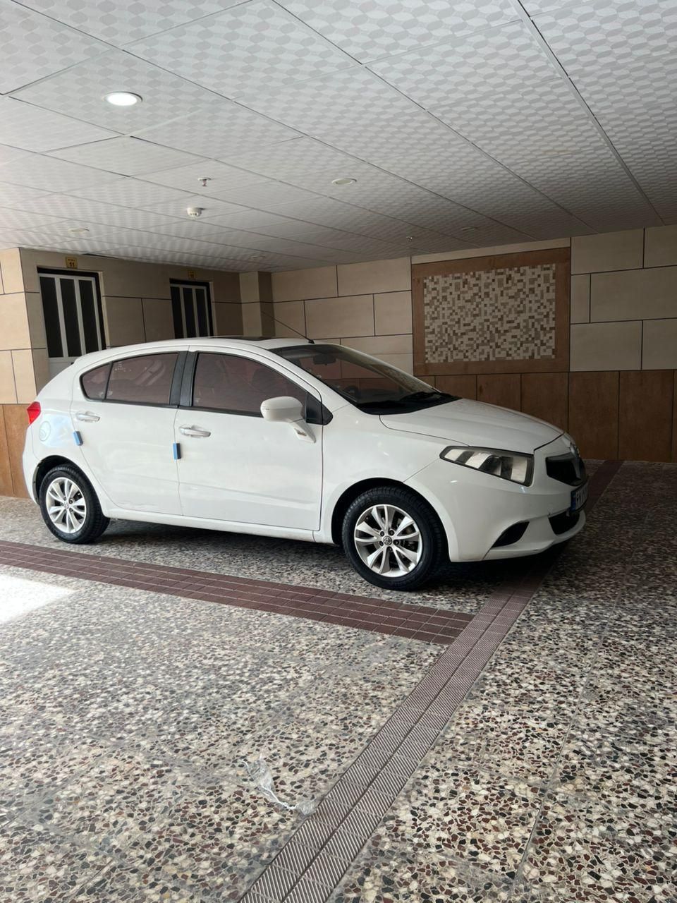 خودرو برلیانس، H220 آگهی ann_19272866