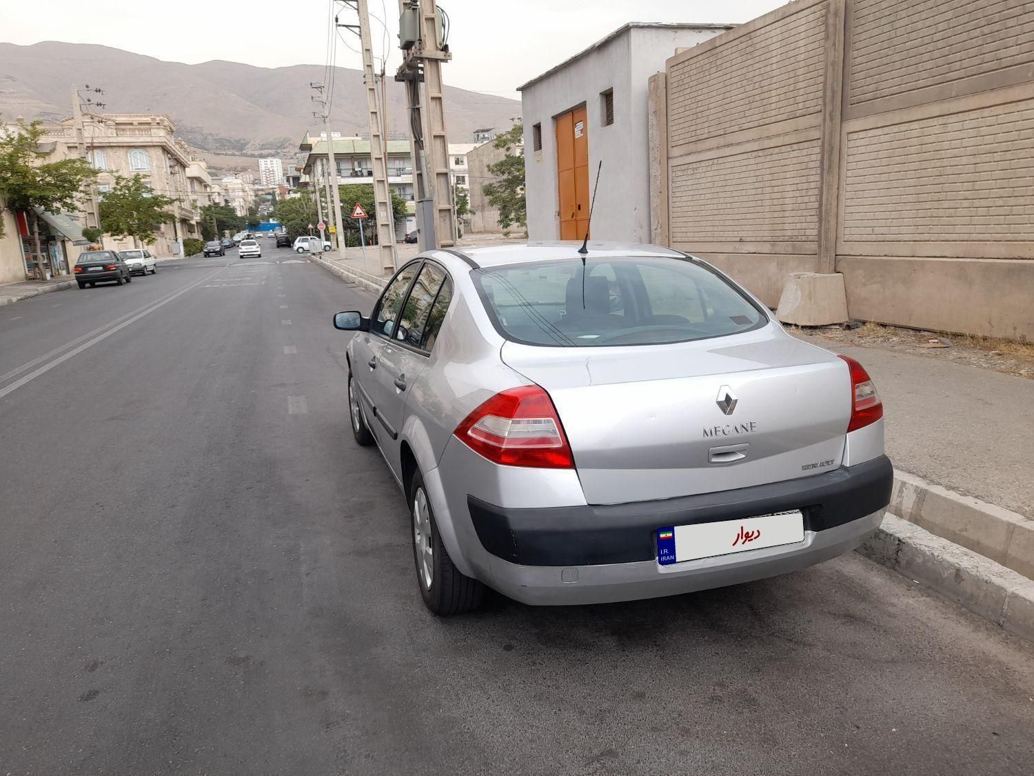 رنو مگان وارداتی دنده‌ای 1600 - 2008