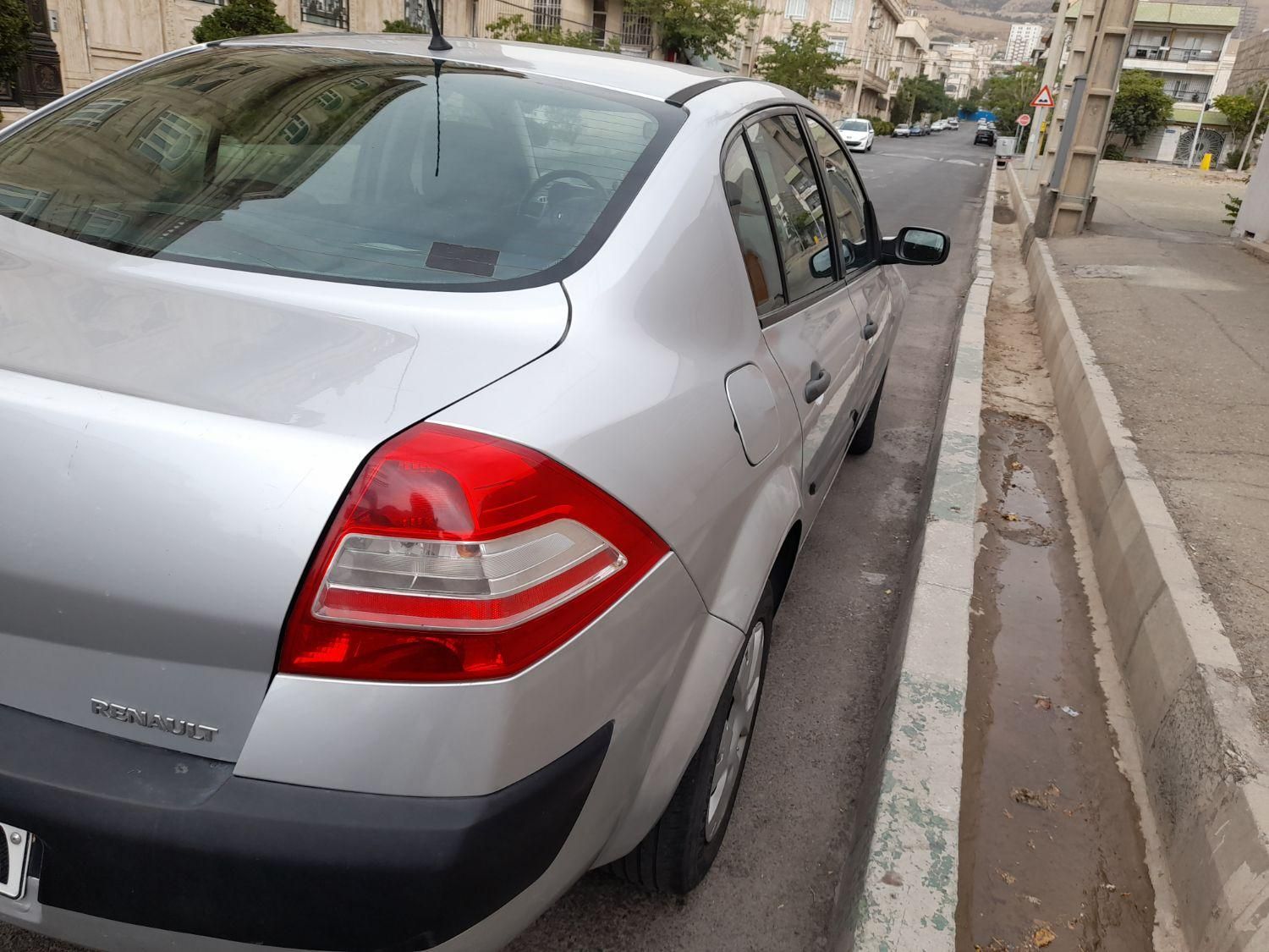 رنو مگان وارداتی دنده‌ای 1600 - 2008