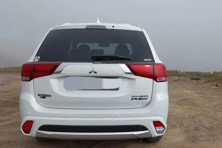 میتسوبیشی اوتلندر PHEV PHEV - 2018