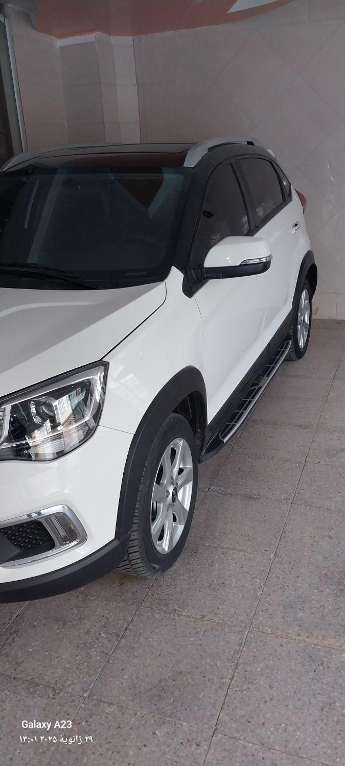 خودرو ام وی ام، X22 آگهی ann_19273715