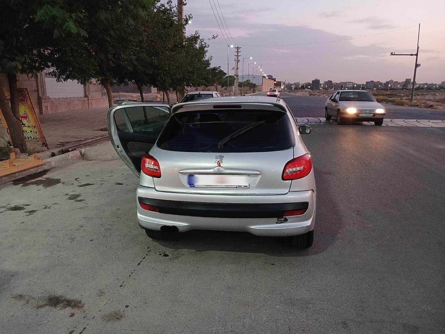 پژو 206 تیپ 2 - 1383