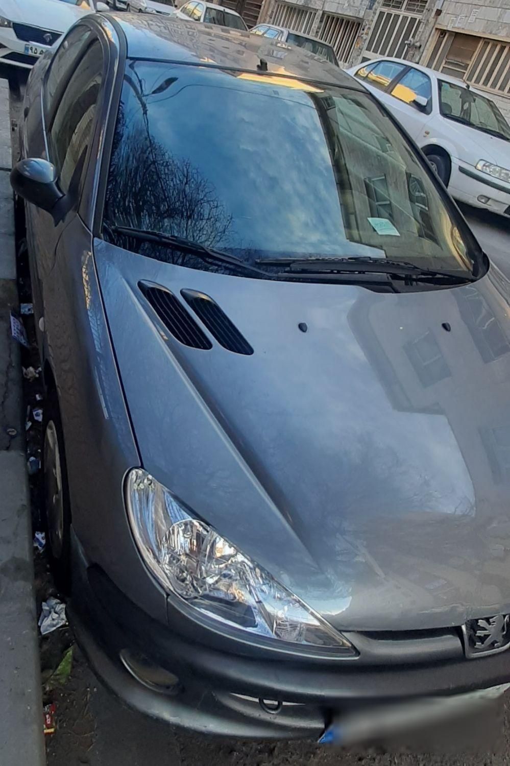 پژو ۲۰۶ صندوق دار v8 - 1385