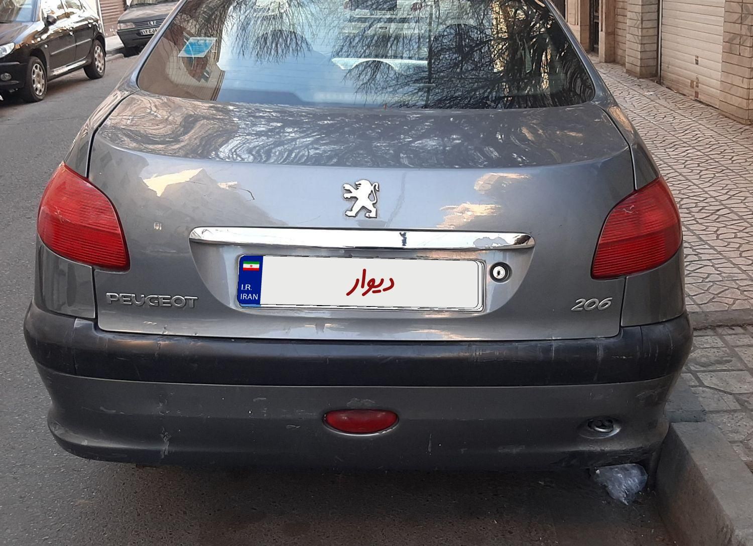 پژو ۲۰۶ صندوق دار v8 - 1385