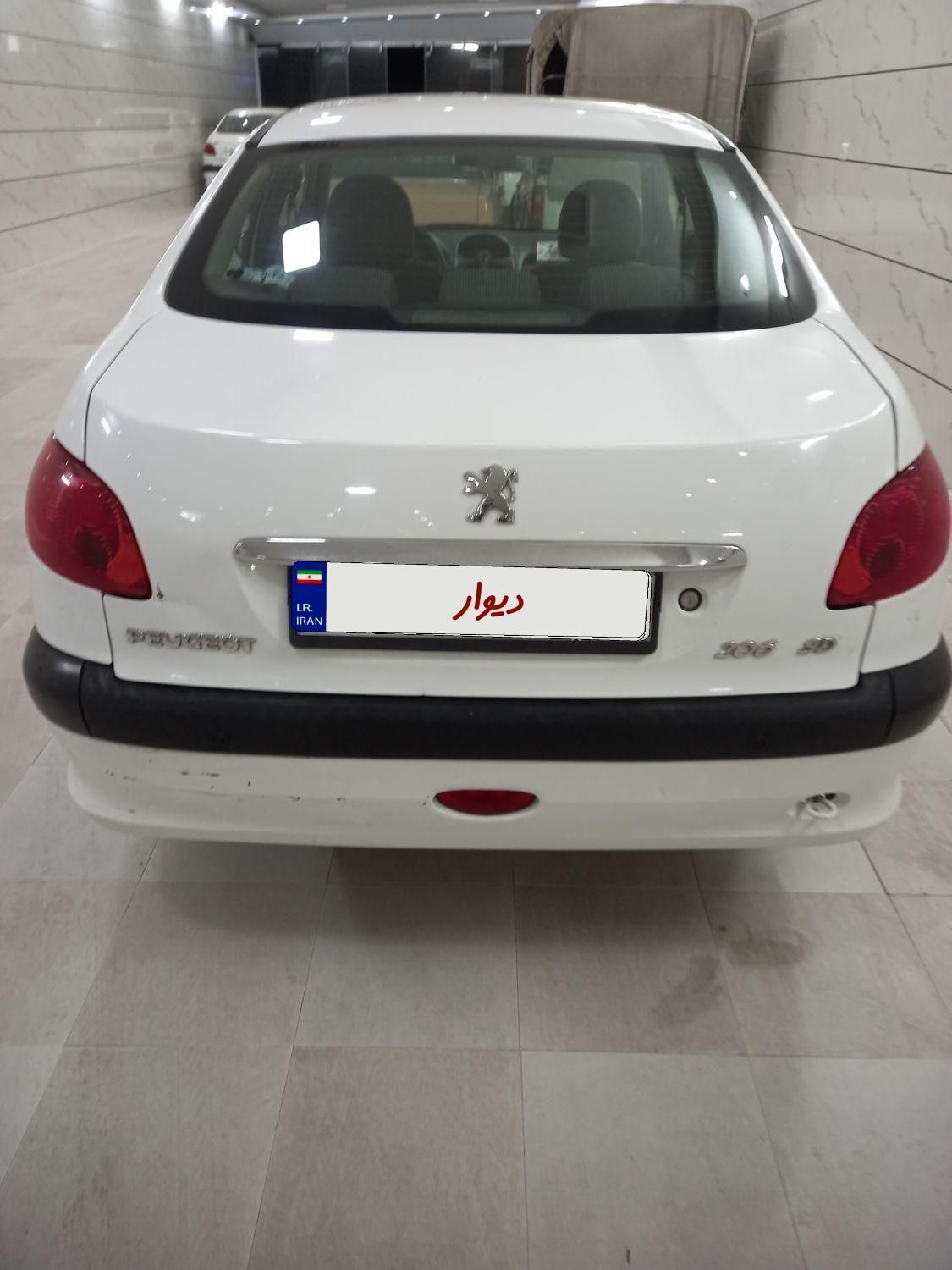 پژو ۲۰۶ صندوق دار v8 - 1395