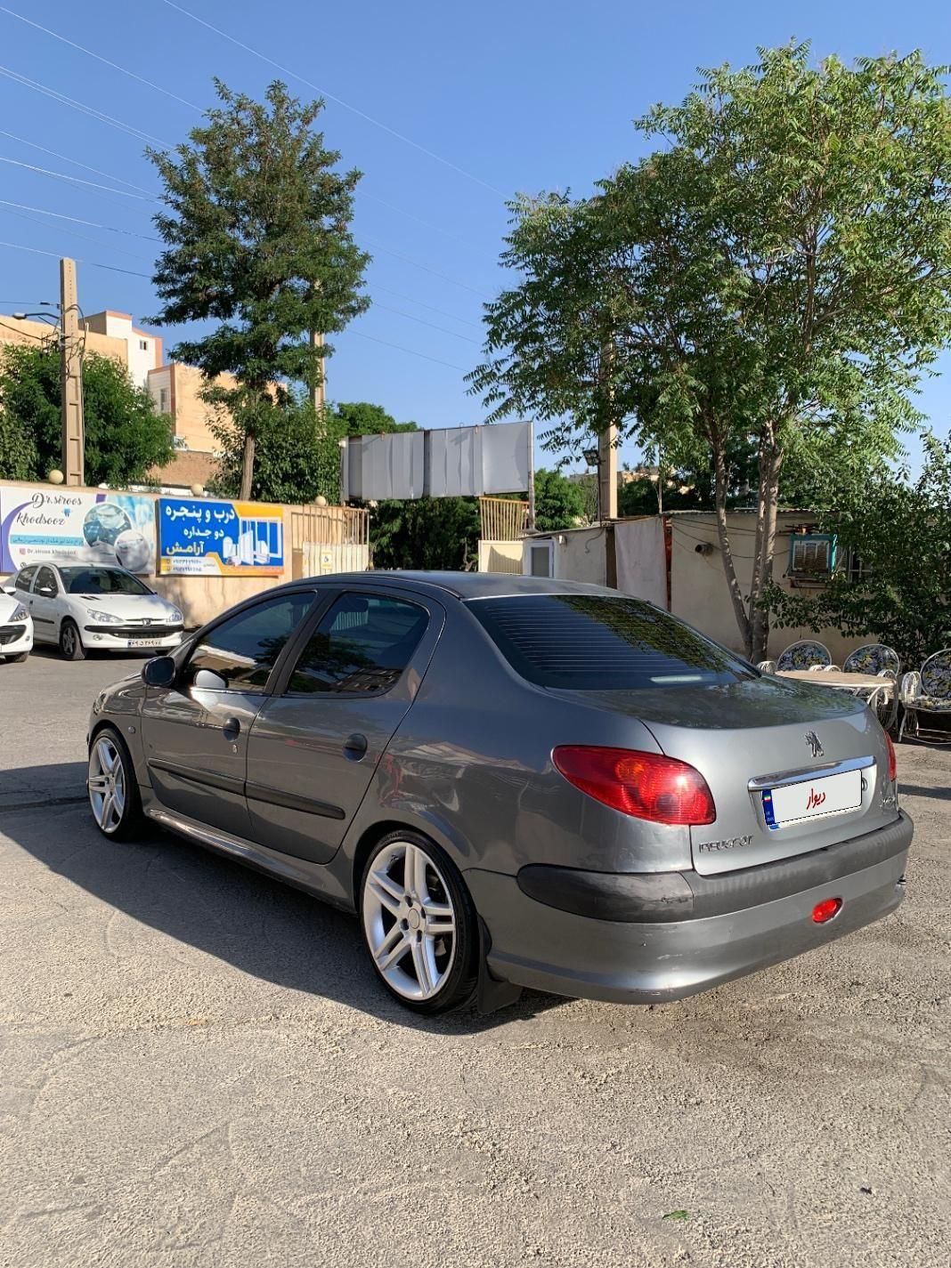پژو ۲۰۶ صندوق دار v8 - 1386
