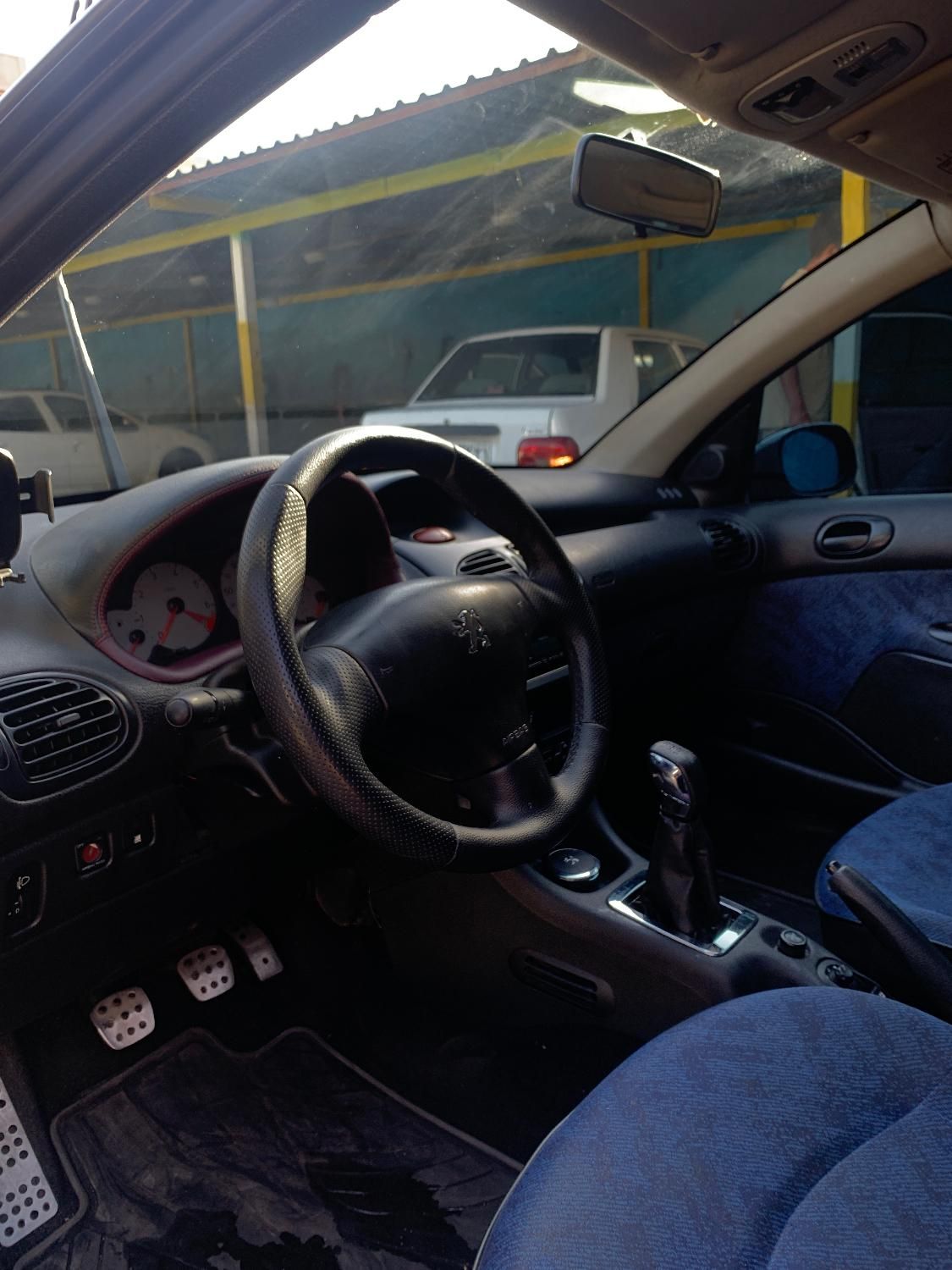 پژو ۲۰۶ صندوق دار v8 - 1386