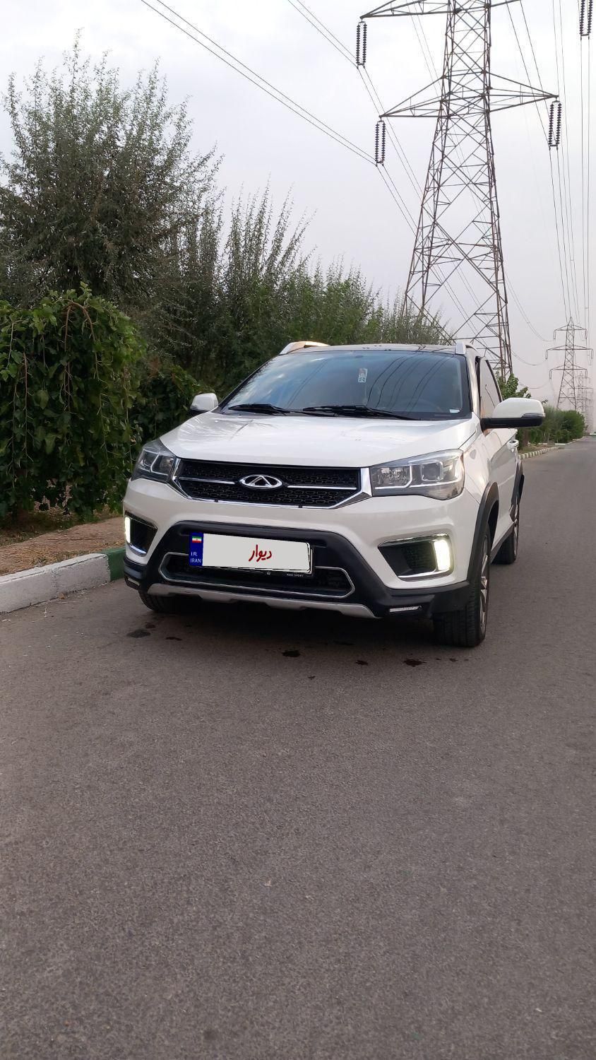 ام وی ام X22 دنده‌ای لاکچری - 1396