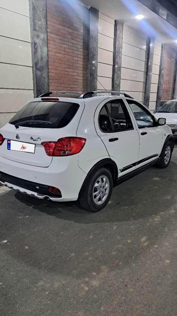 کوییک R دنده‌ای - 1402