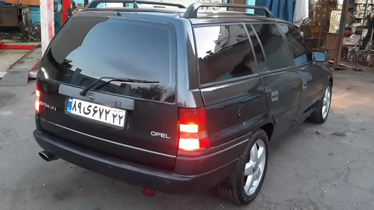 اپل آسترا ناچ بک شرکتی J - 1994