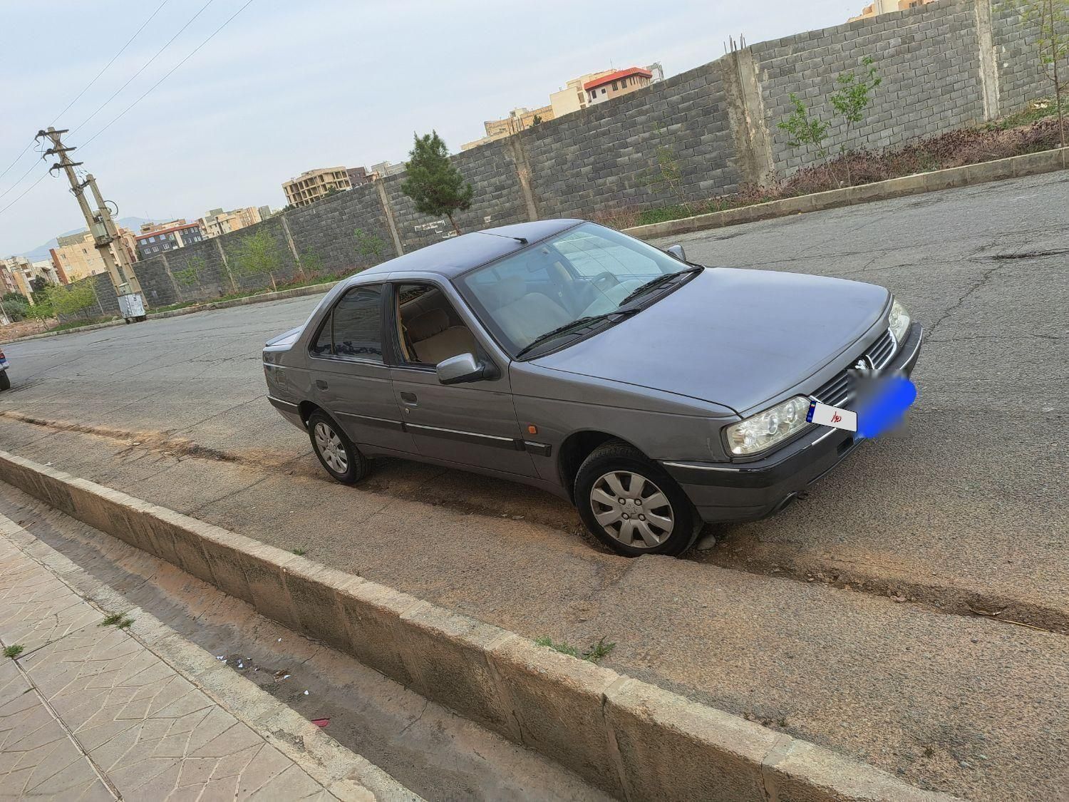 پژو 405 SLX بنزینی  XU7 - 1390