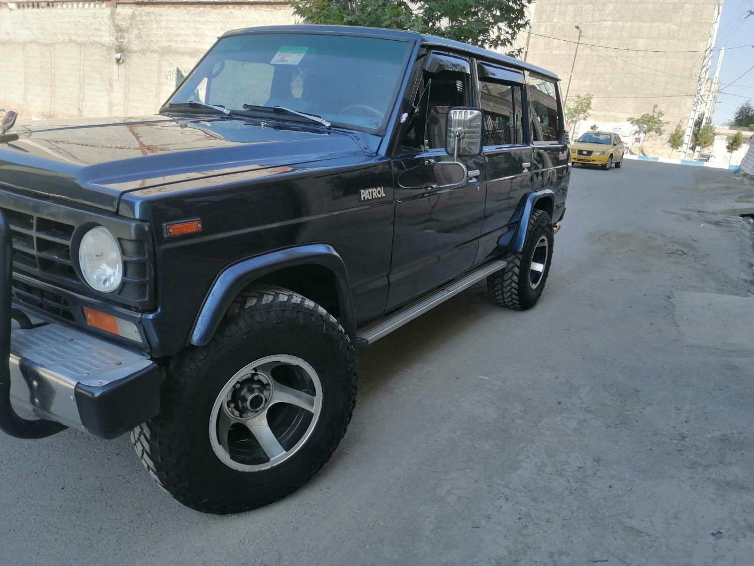 نیسان پاترول چهار درب 6 سیلندر - 1374
