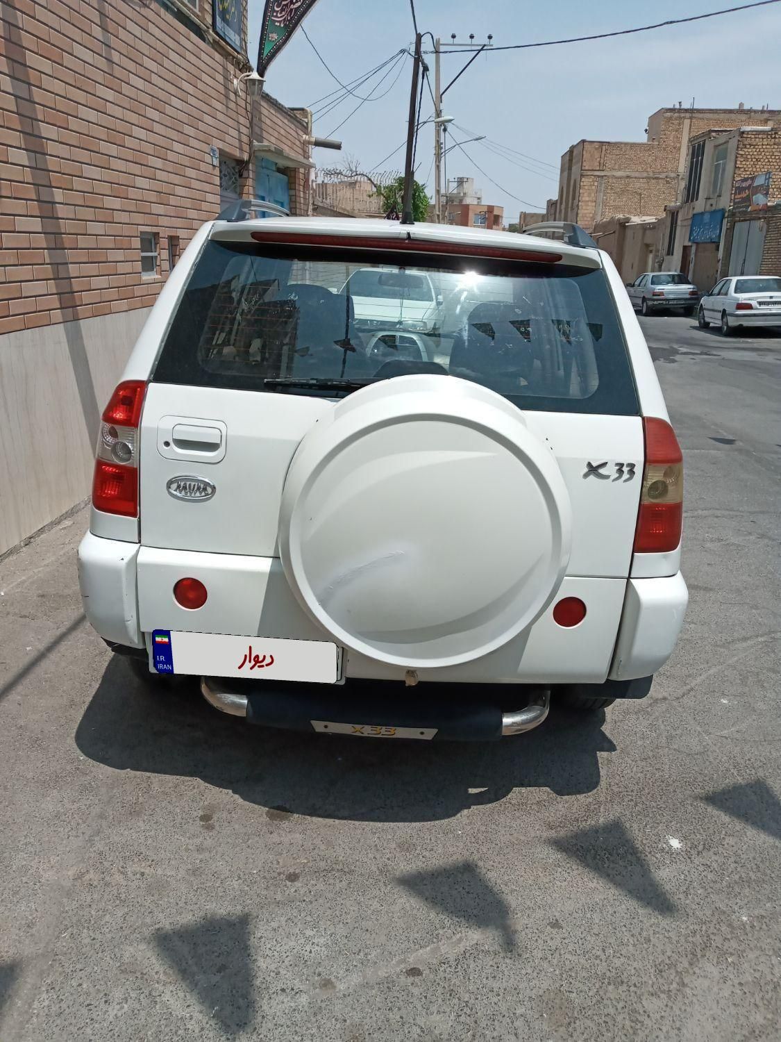 ام وی ام X33 دنده‌ای ساده - 1390