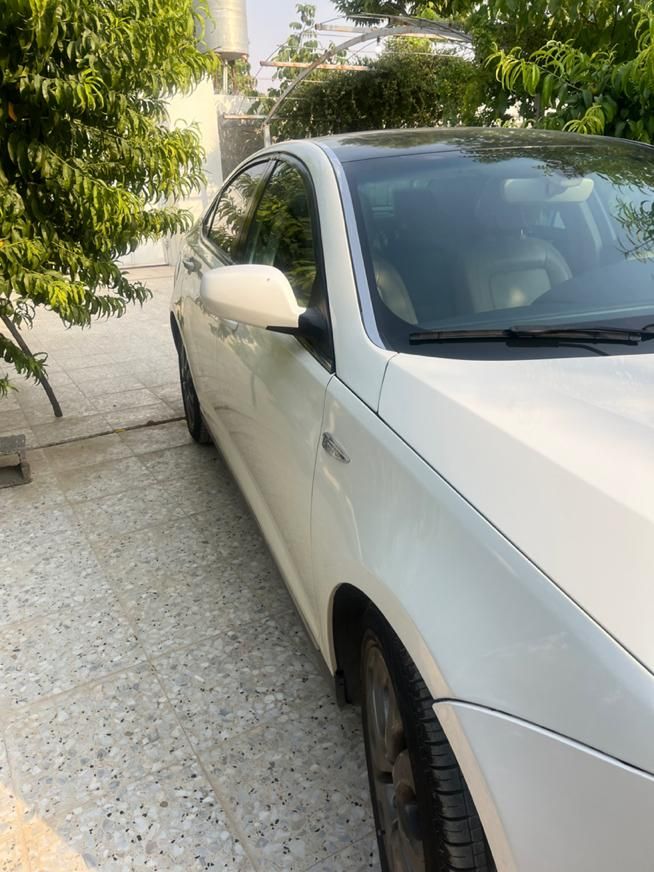 ام جی 550 اتوماتیک - 2010