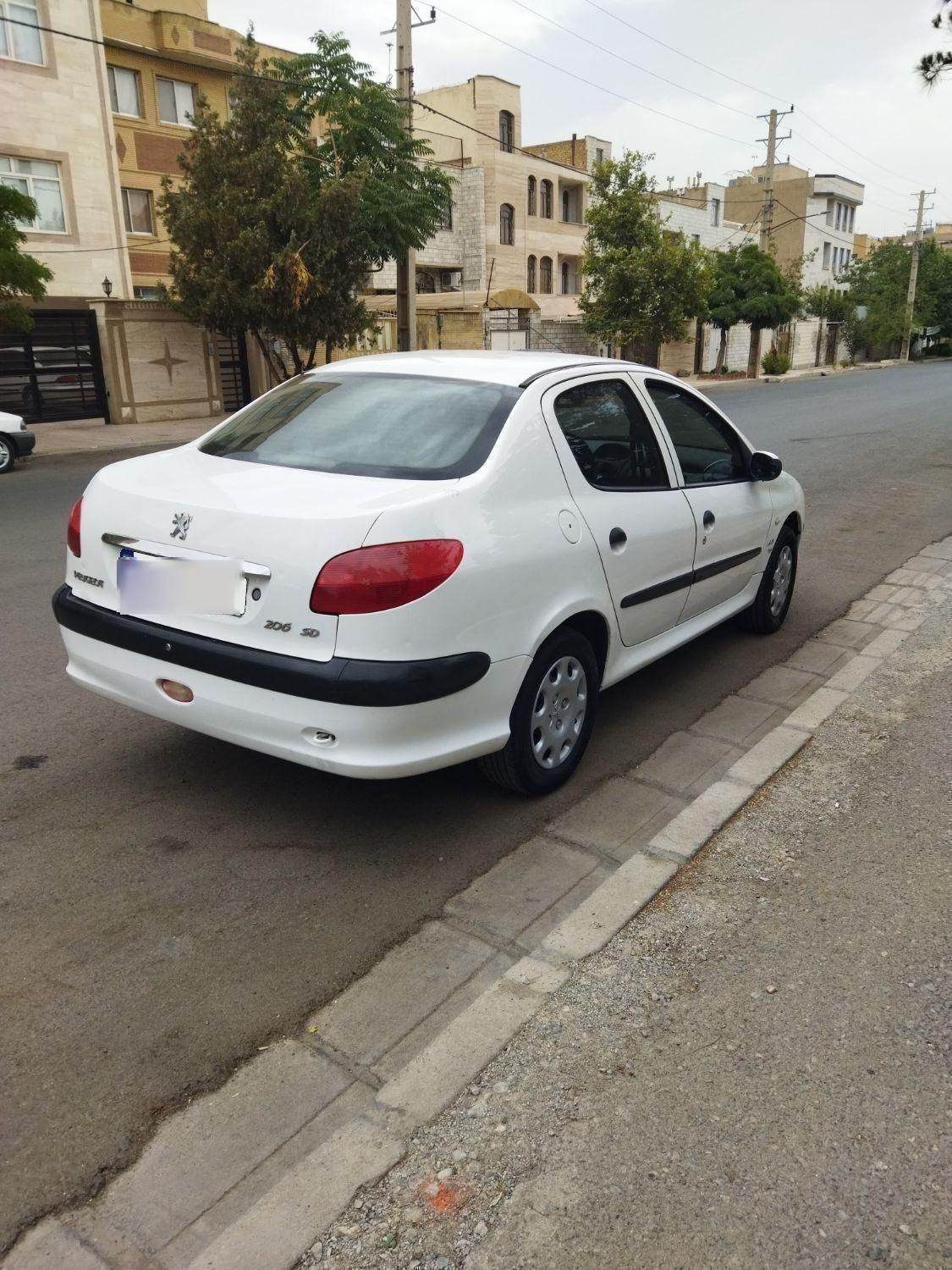 پژو ۲۰۶ صندوق دار v9 - 1389