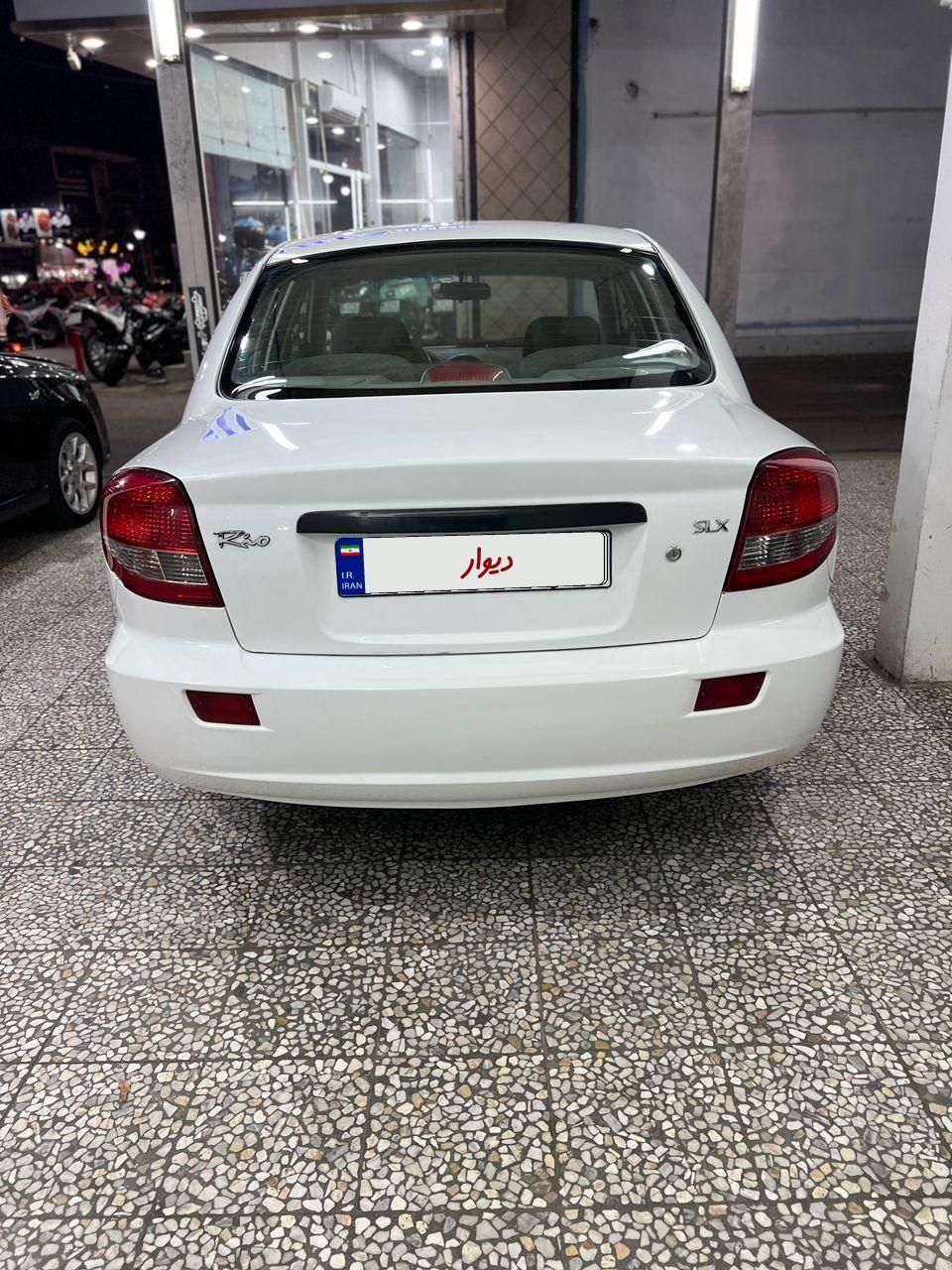 کیا ریو صندوقدار نیمه فول UB - 1389