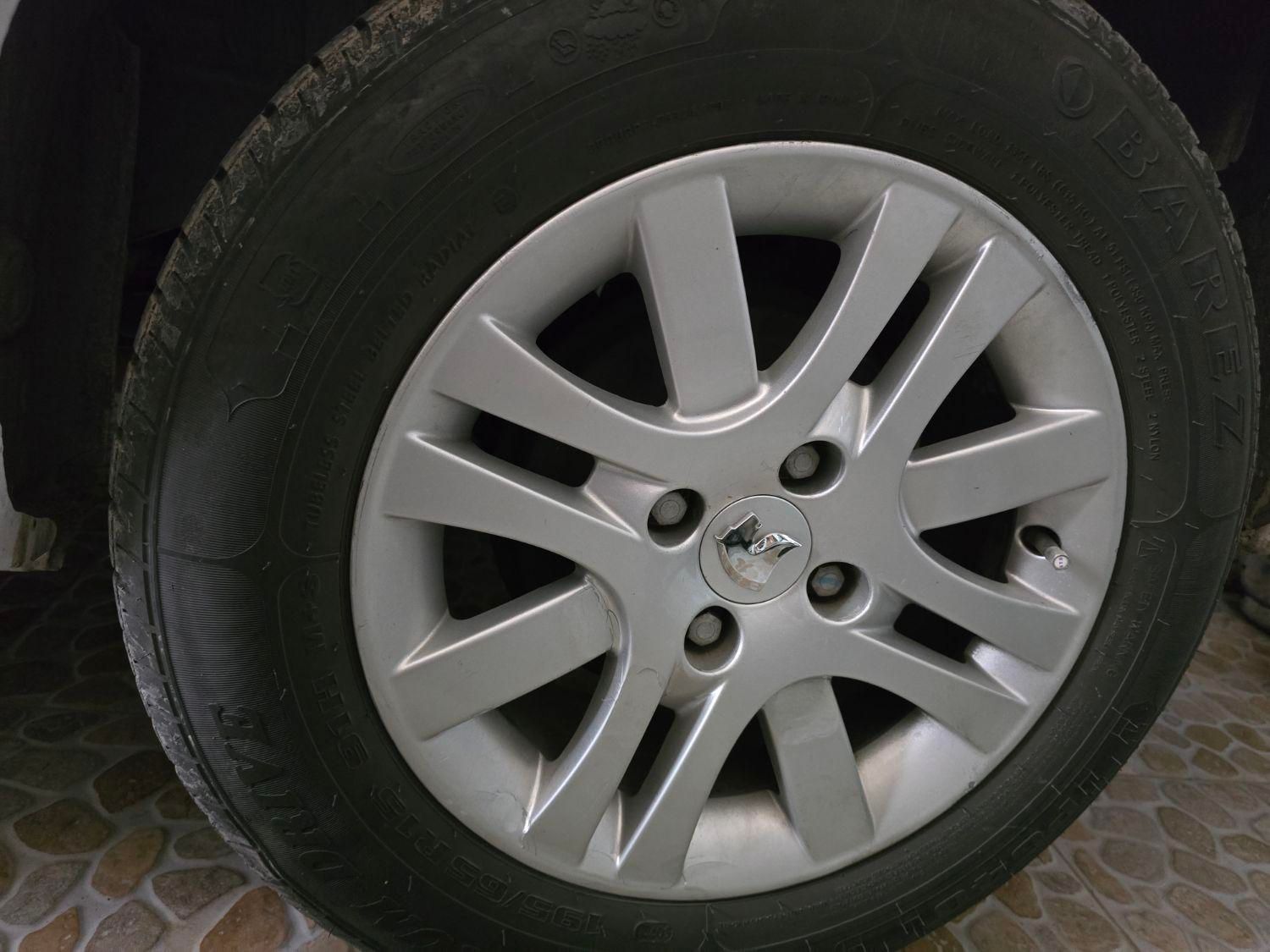 سمند LX XU7 - 1393