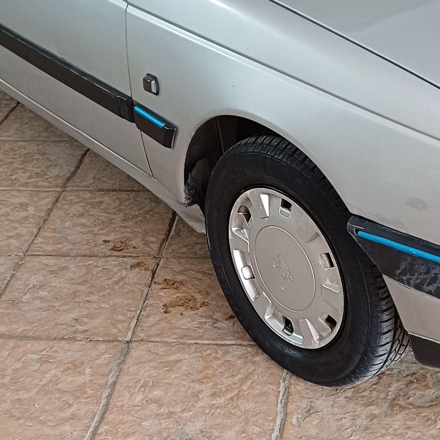 پژو 405 GLX - دوگانه سوز - 1390