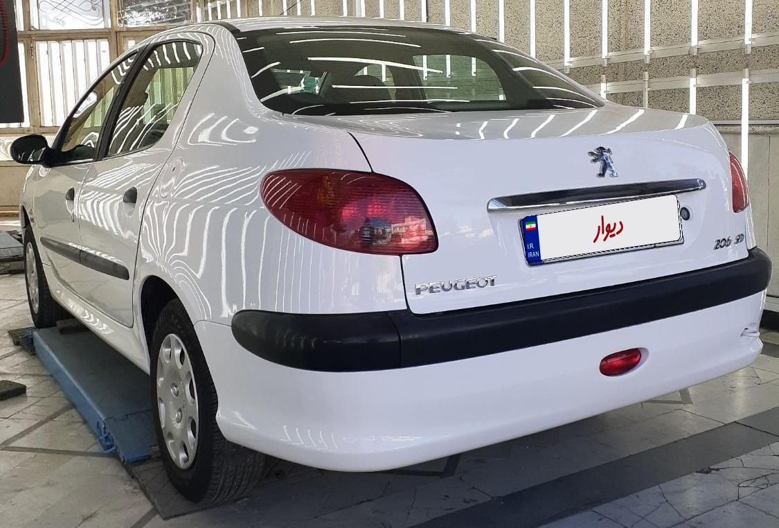 پژو ۲۰۶ صندوق دار v2 - 1388