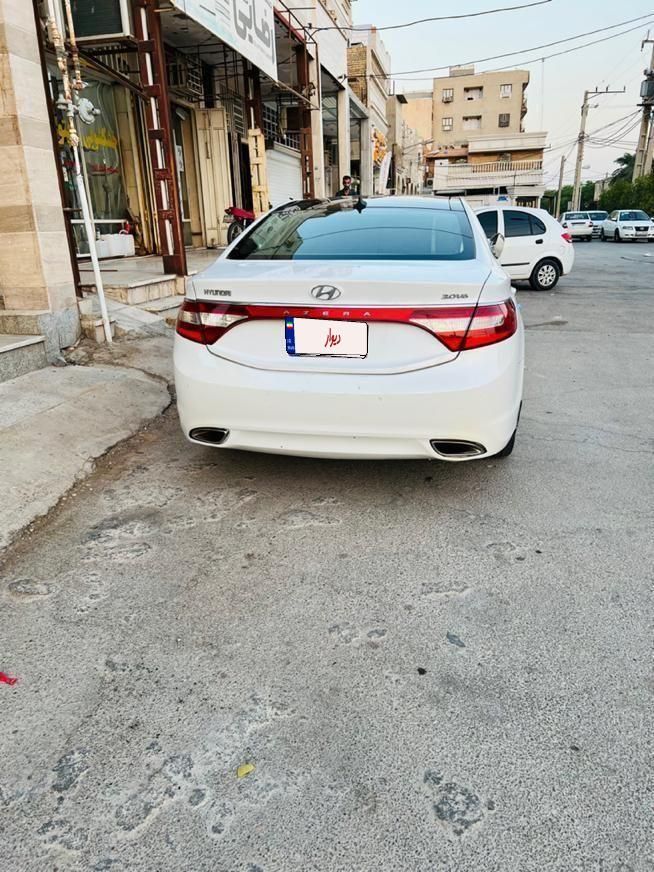 هیوندای آزرا (گرنجور) 3000cc - 2014