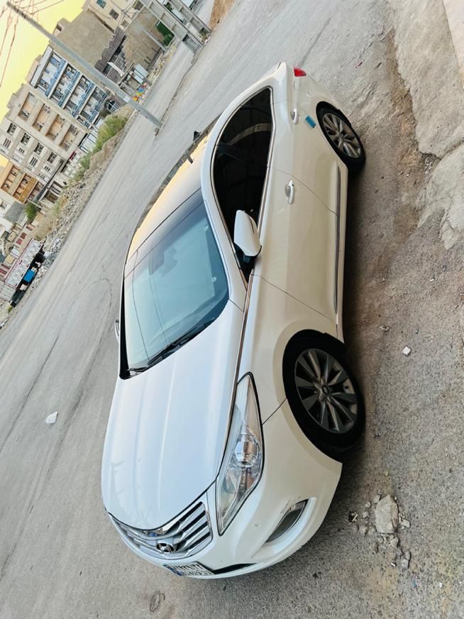 هیوندای آزرا (گرنجور) 3000cc - 2014