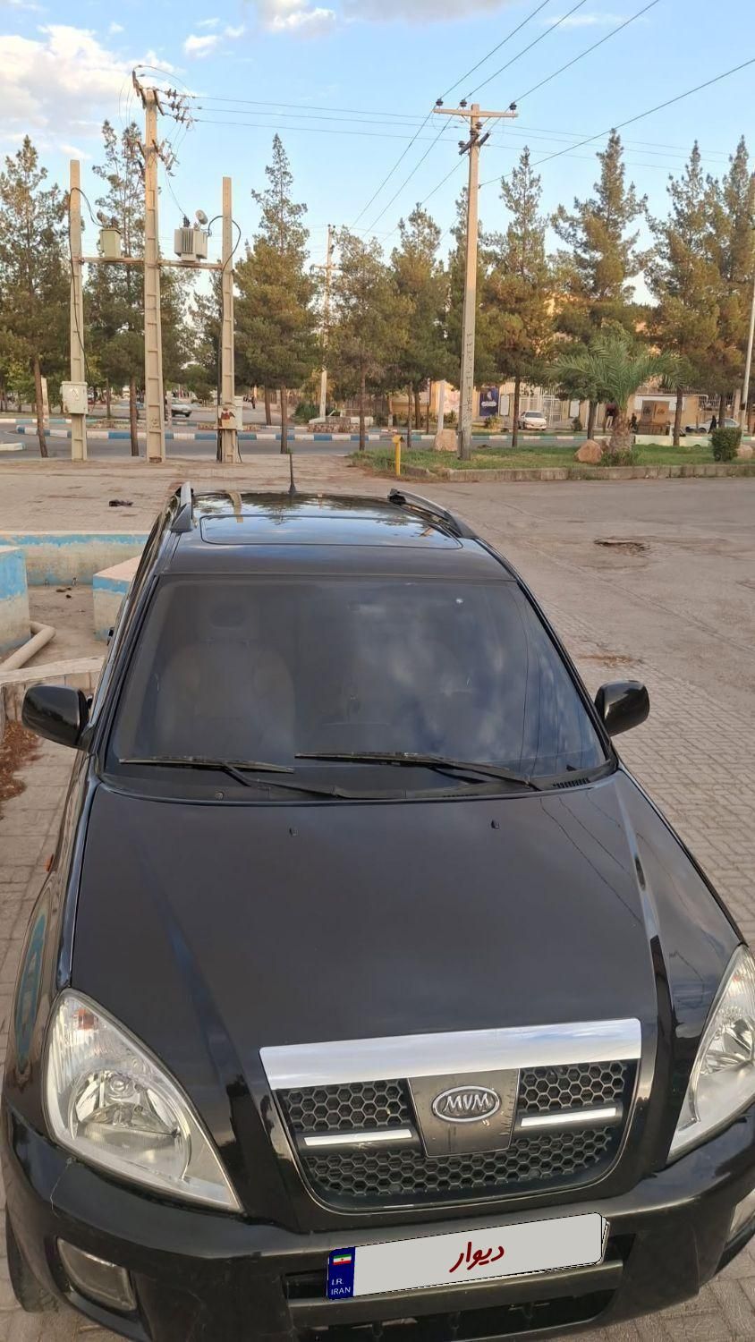 ام وی ام X33 دنده‌ای ساده - 1391
