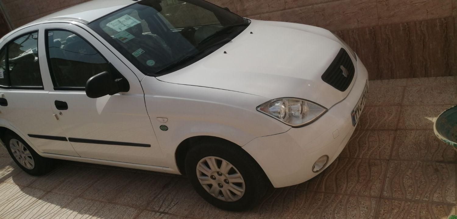 تیبا صندوق دار SX - 1400