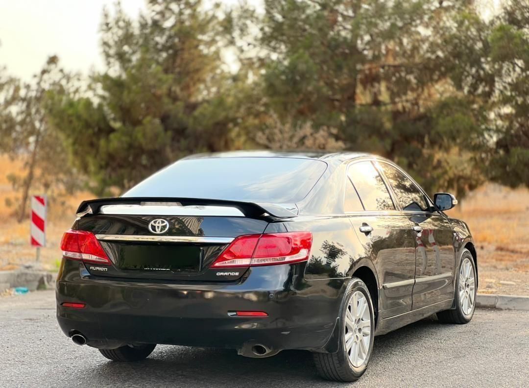 تویوتا آریون XV40 - 2010