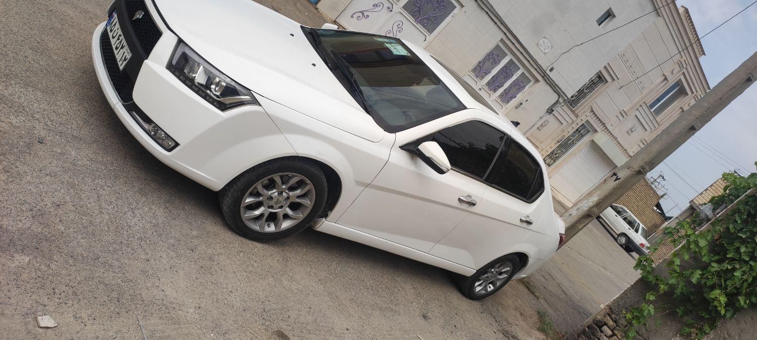 دنا پلاس توربو 6 دنده - 1402