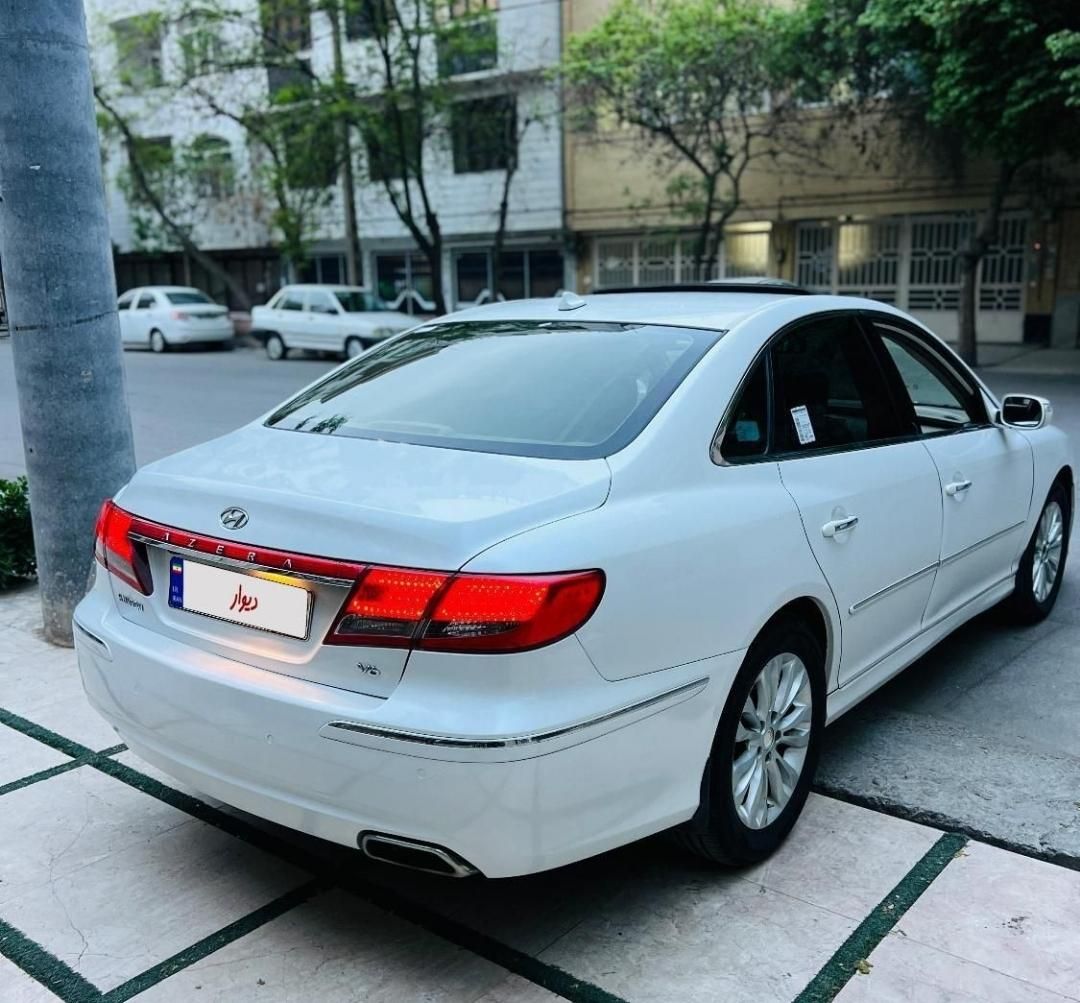 هیوندای آزرا (گرنجور) 3300cc - 2011