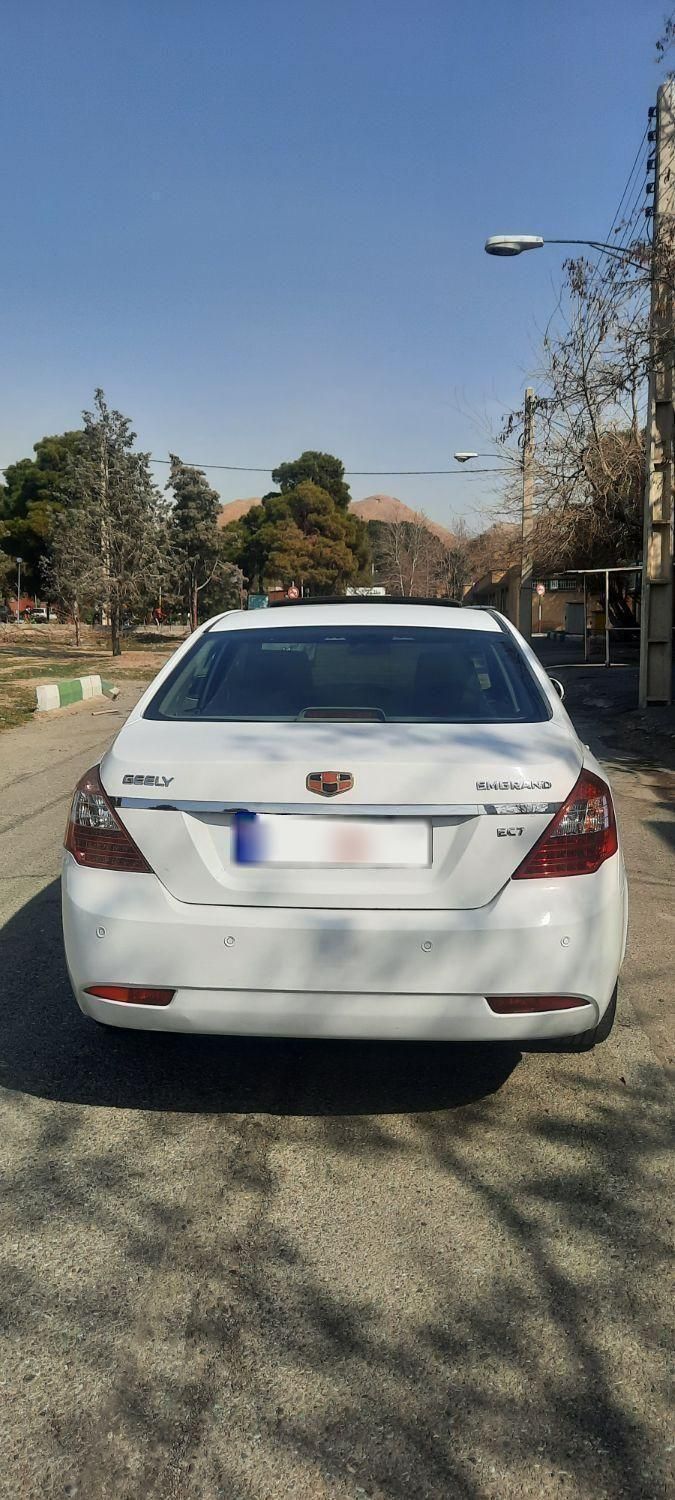جیلی امگرند 7 دنده‌ای - 2013