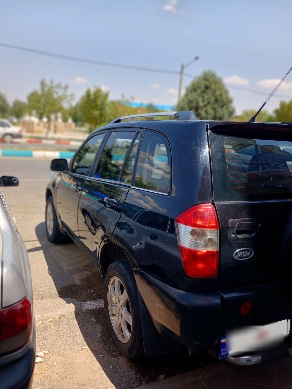 ام وی ام X33 دنده‌ای ساده - 1392