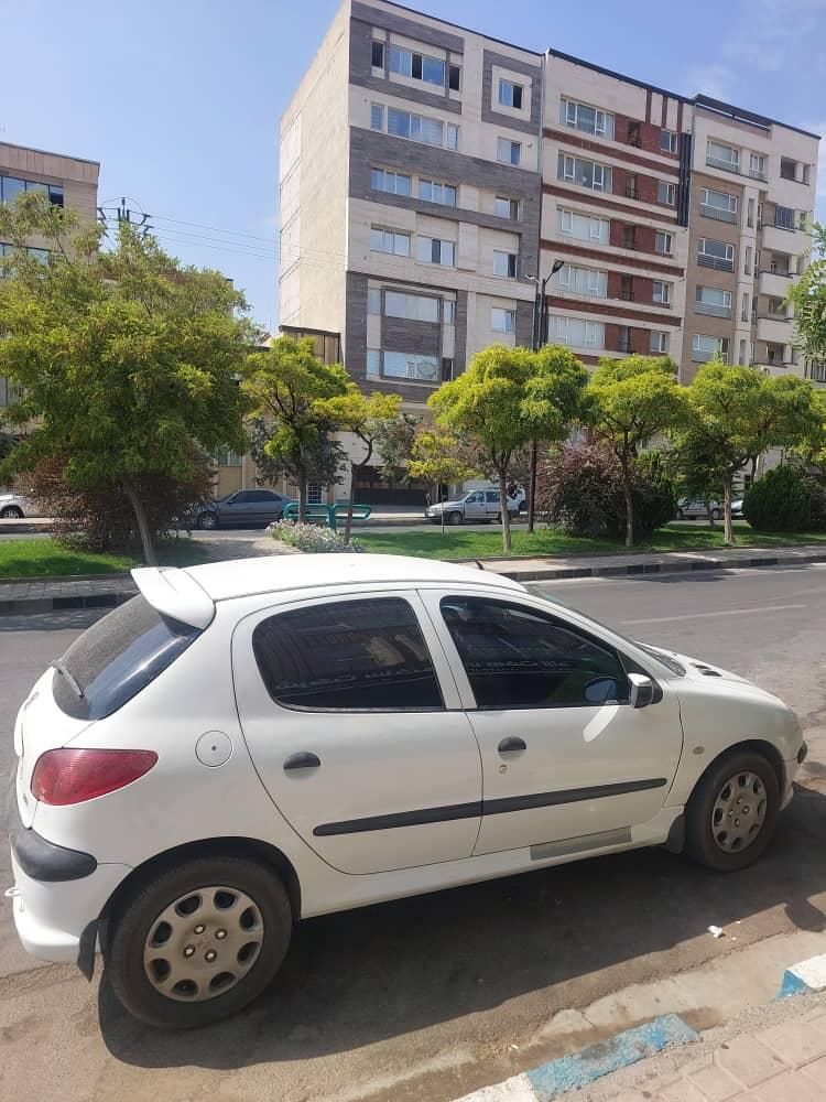 پژو 206 تیپ 5 - 1395