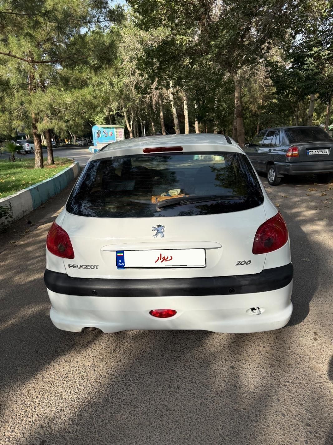 پژو 206 تیپ 2 - 1395