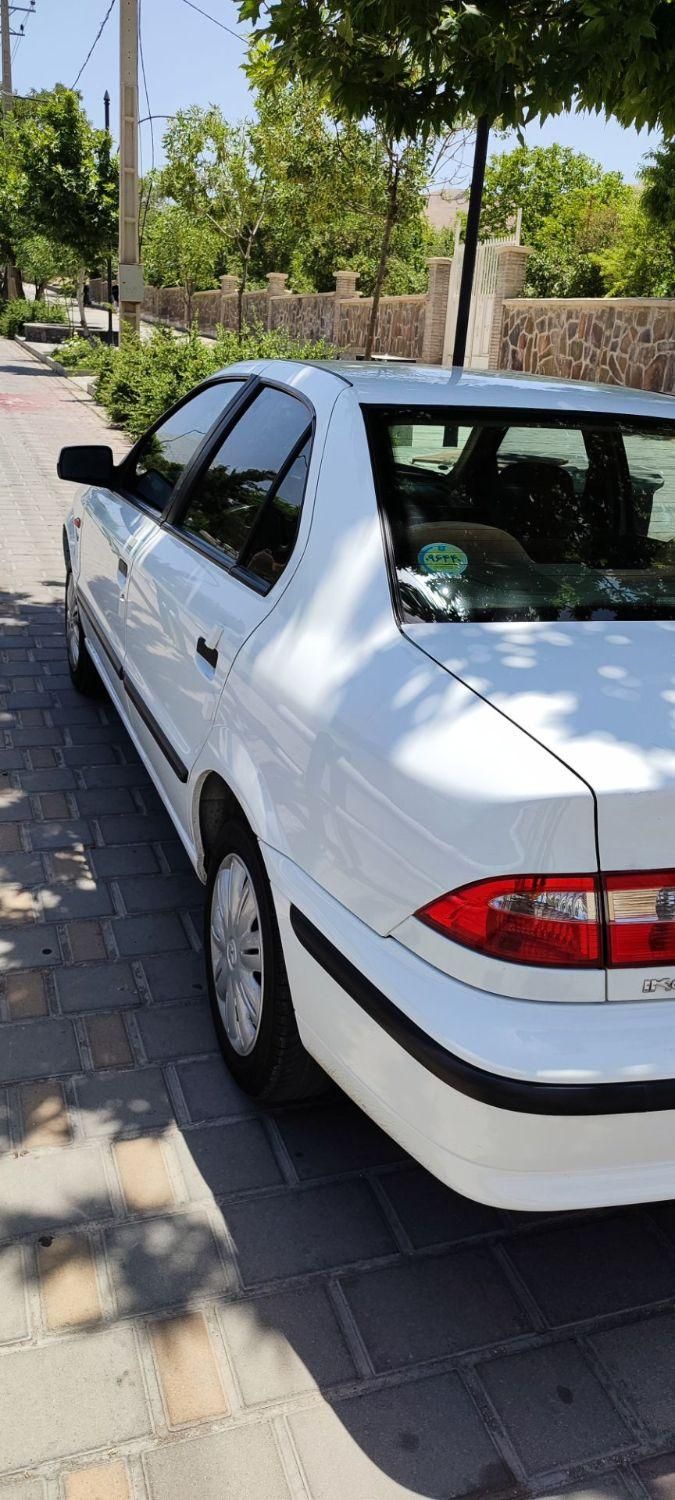 سمند LX XU7 - 1395