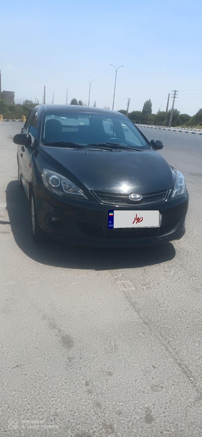 ام وی ام 315 صندوقدار اسپرت دنده‌ای - 1394