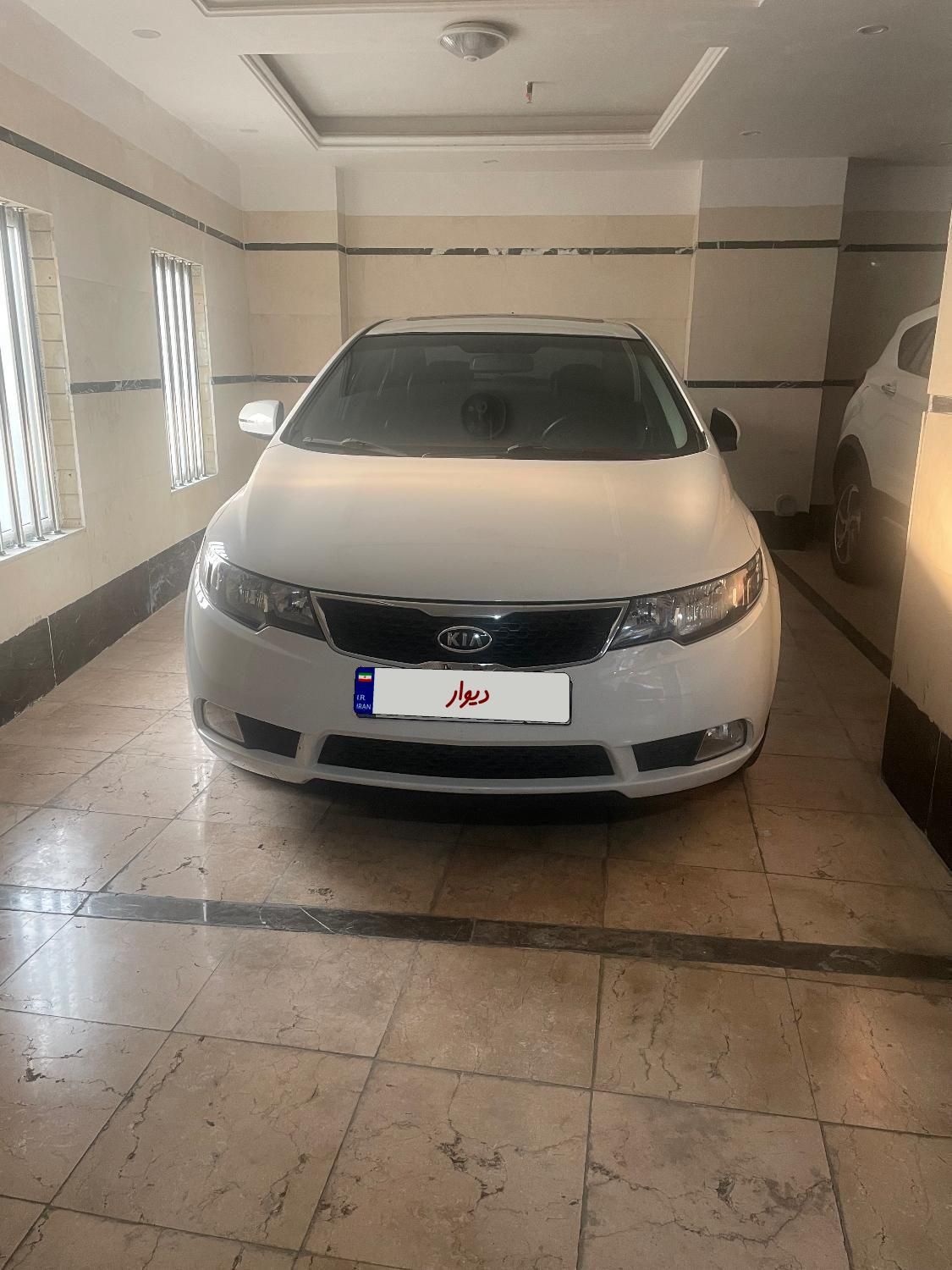 خودرو کیا، سراتو مونتاژ آگهی ann_19279281