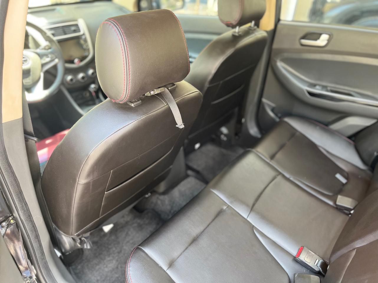 جک J4 اتوماتیک ساده - 1402