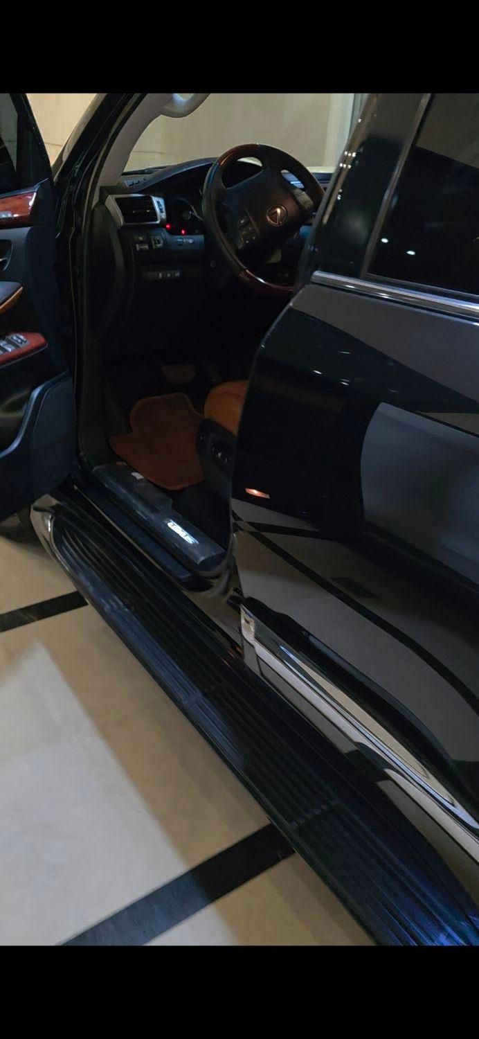 لکسوس LX 570 فول - 2013