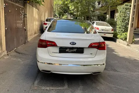 کیا سراتو مونتاژ 2000 اتوماتیک - 2013