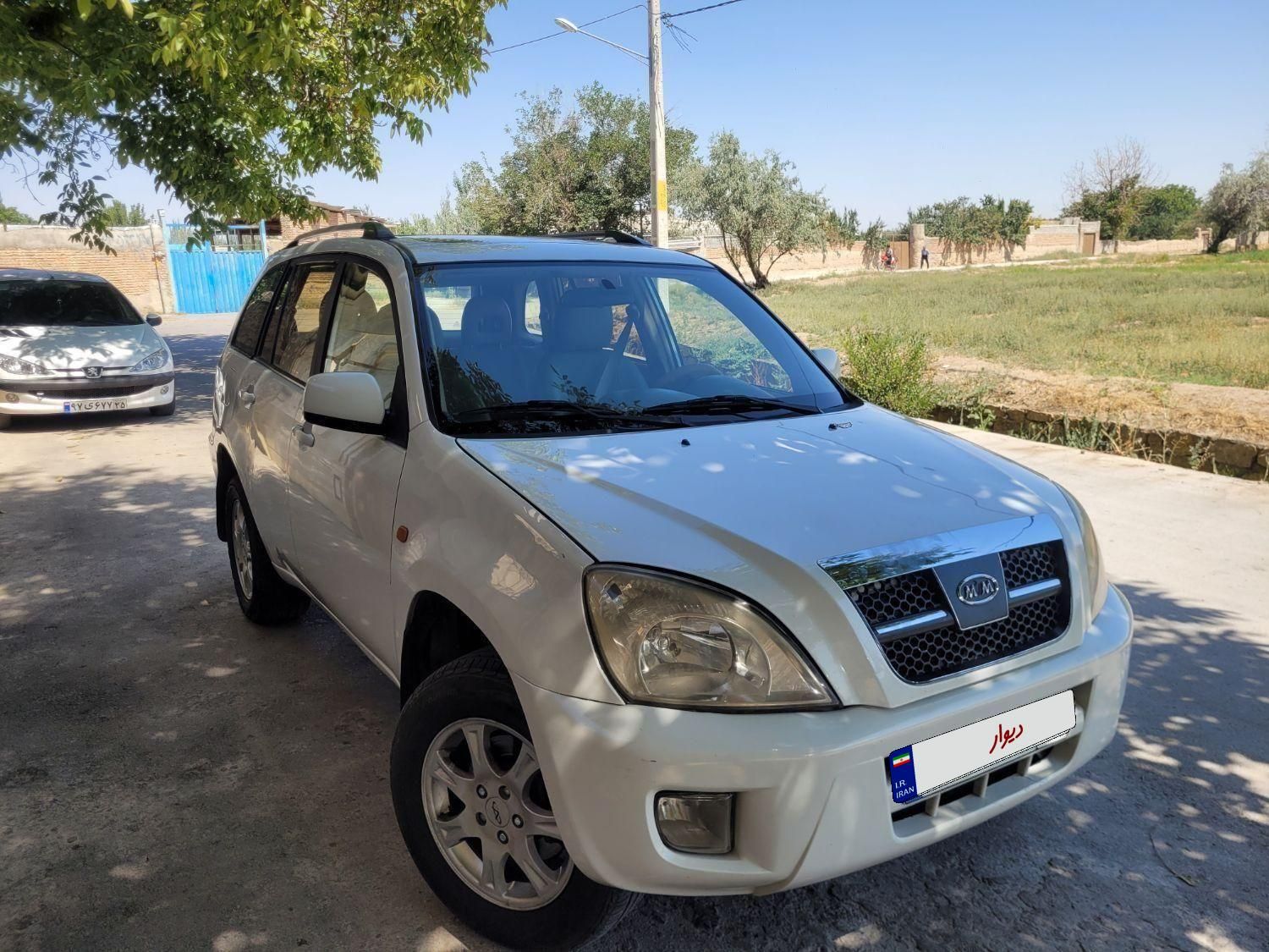 خودرو ام وی ام، X33 آگهی ann_19280344