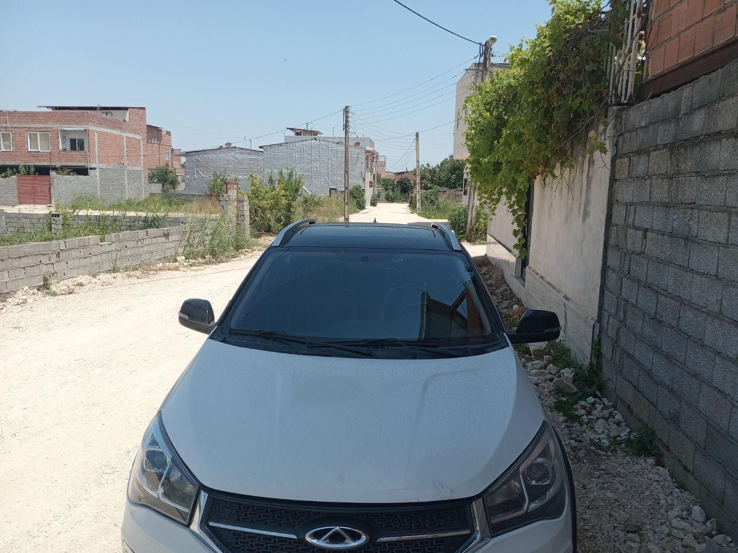 ام وی ام X22 دنده‌ای لاکچری - 1396
