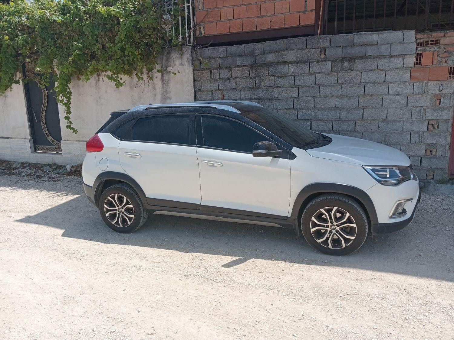 خودرو ام وی ام، X22 آگهی ann_19280372