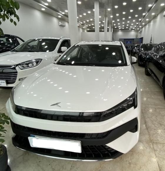 جک J4 اتوماتیک ساده - 1404