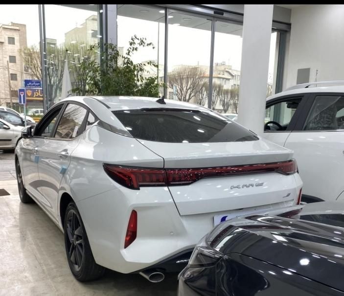 جک J4 اتوماتیک ساده - 1404