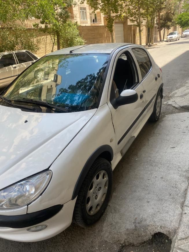 پژو 206 تیپ 2 - 1390